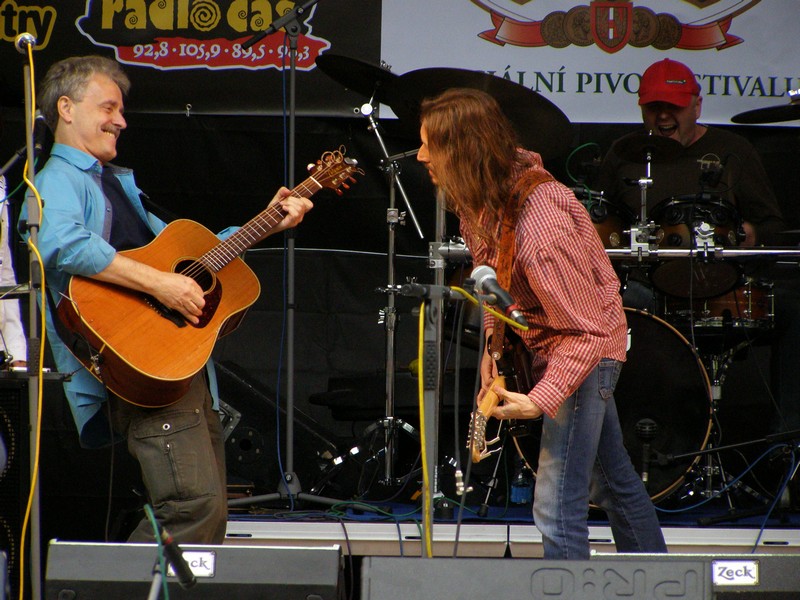 P7020476 Zahrada AG flek